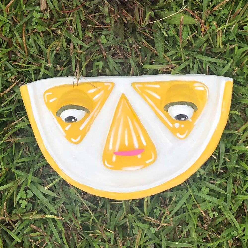 lemon face room decor